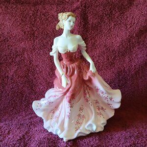 Royal Doulton Figurine Stephanie Figure of the Year 2007, HN 4907